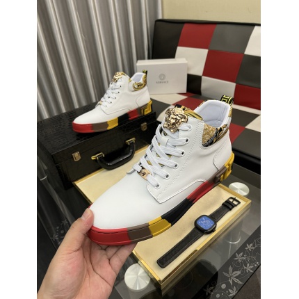 Versace Sneakers For Men in 207026