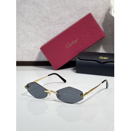 Cartier AAA Quality Sunglasses in 207035