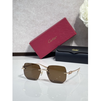Cartier AAA Quality Sunglasses in 207040