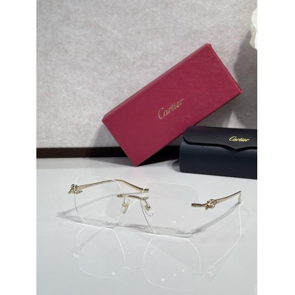 Cartier AAA Quality Sunglasses in 207045