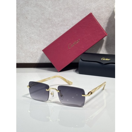 Cartier AAA Quality Sunglasses in 207073