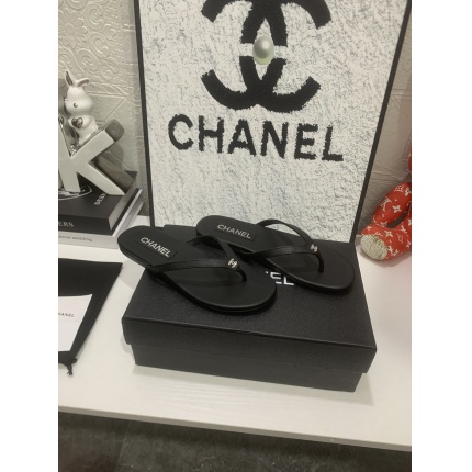 New Arrivals Chanel Slippers For Women CC slides For Women in 207238