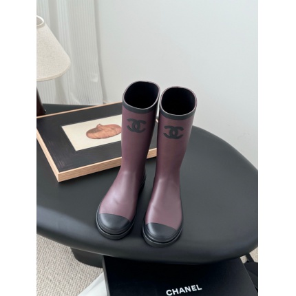 Chanel Boots For Women in 207242