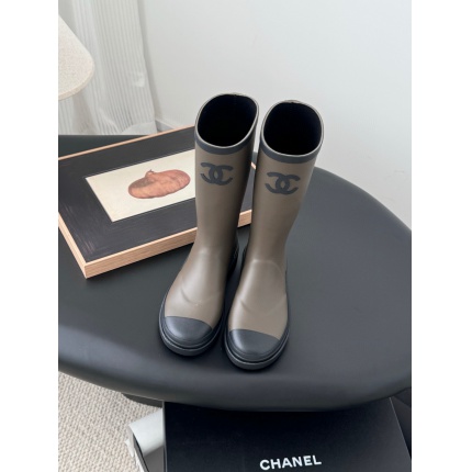 Chanel Boots For Women in 207244