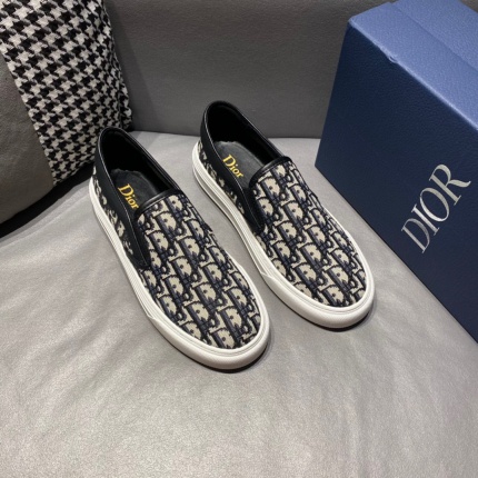 Dior Loafers For Men in 207261