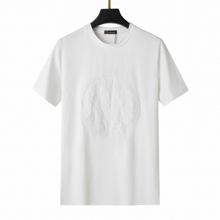 Versace T-Shirts for Men in 207344