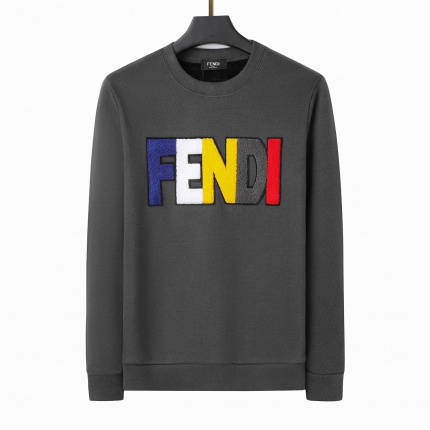 Fendi Sweaters for Men in 207369