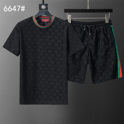 Gucci Short Tracksuits For Men in 207440