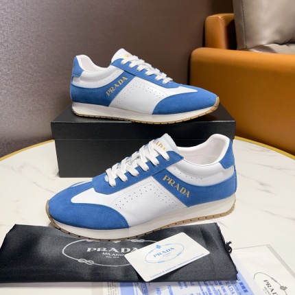 Prada Sneakers For Men in 207472