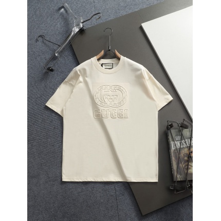 New Arrivals Gucci T-shirts in 207483