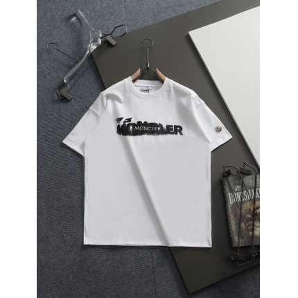 New Arrivals Moncler T-shirts in 207495
