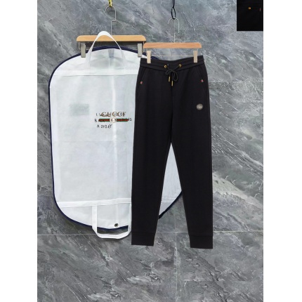 New Arrivals Gucci Pants For Men in 207502