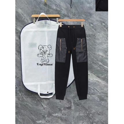 New Arrivals Louis Vuitton Pants For Men in 207505