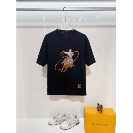 New Arrivals Louis Vuitton T-shirts in 207518