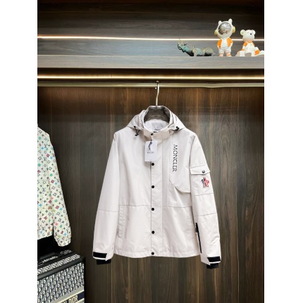 New Arrivals Moncler Thin Jackets For Men in 207532
