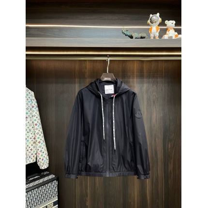 New Arrivals Moncler Thin Jackets For Men in 207542