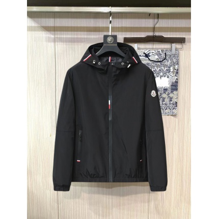 New Arrivals Moncler Thin Jackets For Men in 207551