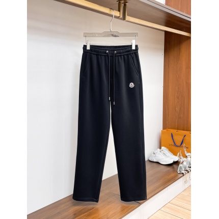 New Arrivals Moncler Pants For Men in 207560