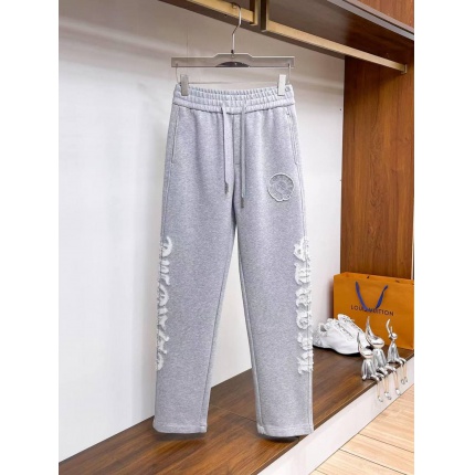 New Arrivals Prada Pants For Men in 207565
