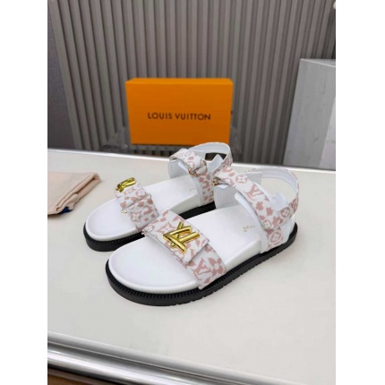 LV Sandals For Women in 207647