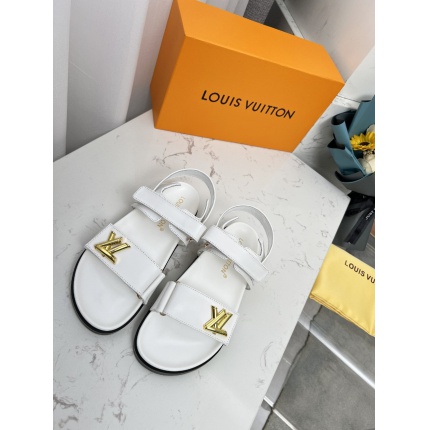 LV Sandals For Women in 207652