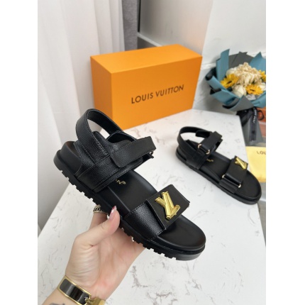 LV Sandals For Women in 207656