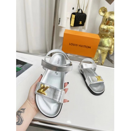 LV Sandals For Women in 207662
