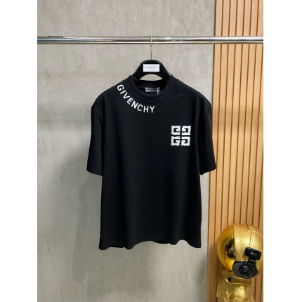 New Arrivals Givenchy T-shirts For Men in 207726