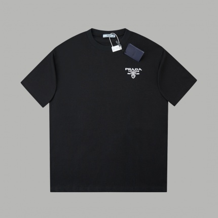New Arrivals Prada T-shirts For Men in 207800