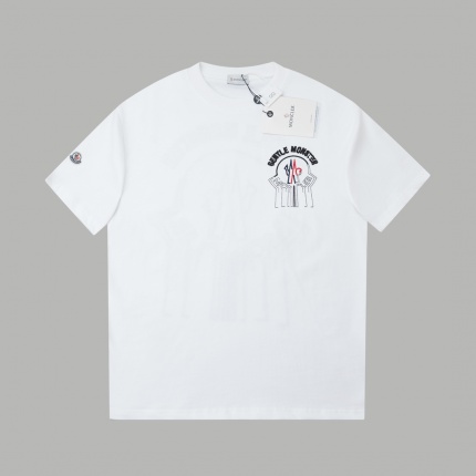 New Arrivals Moncler T-shirts For Men in 207808