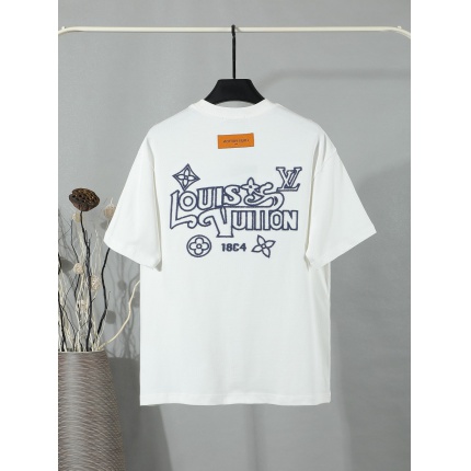 New Arrivals Louis Vuitton T-shirts For Men in 207833
