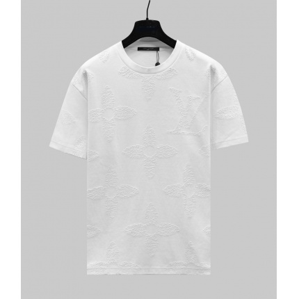 New Arrivals Louis Vuitton T-shirts For Men in 207857