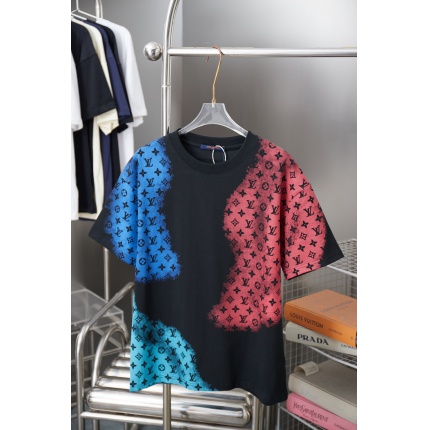 New Arrivals Louis Vuitton T-shirts For Men in 207862