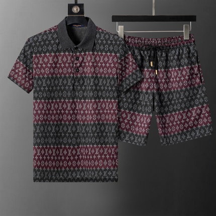 Louis Vuitton Short Tracksuits For Men in 207885