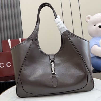 New Arrivals Gucci High quality Handbags in 207907