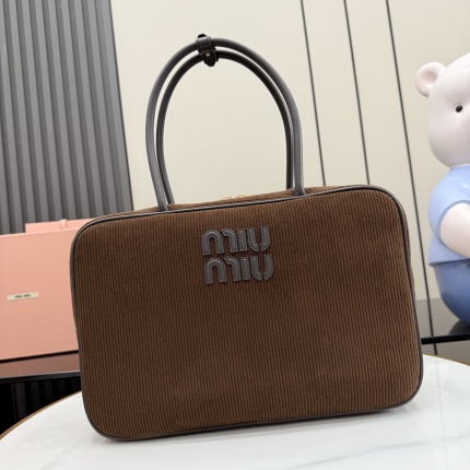 New Arrivals MiuMiu High quality handbags in 207922
