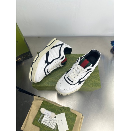 Gucci Sneakers For Men in 208227