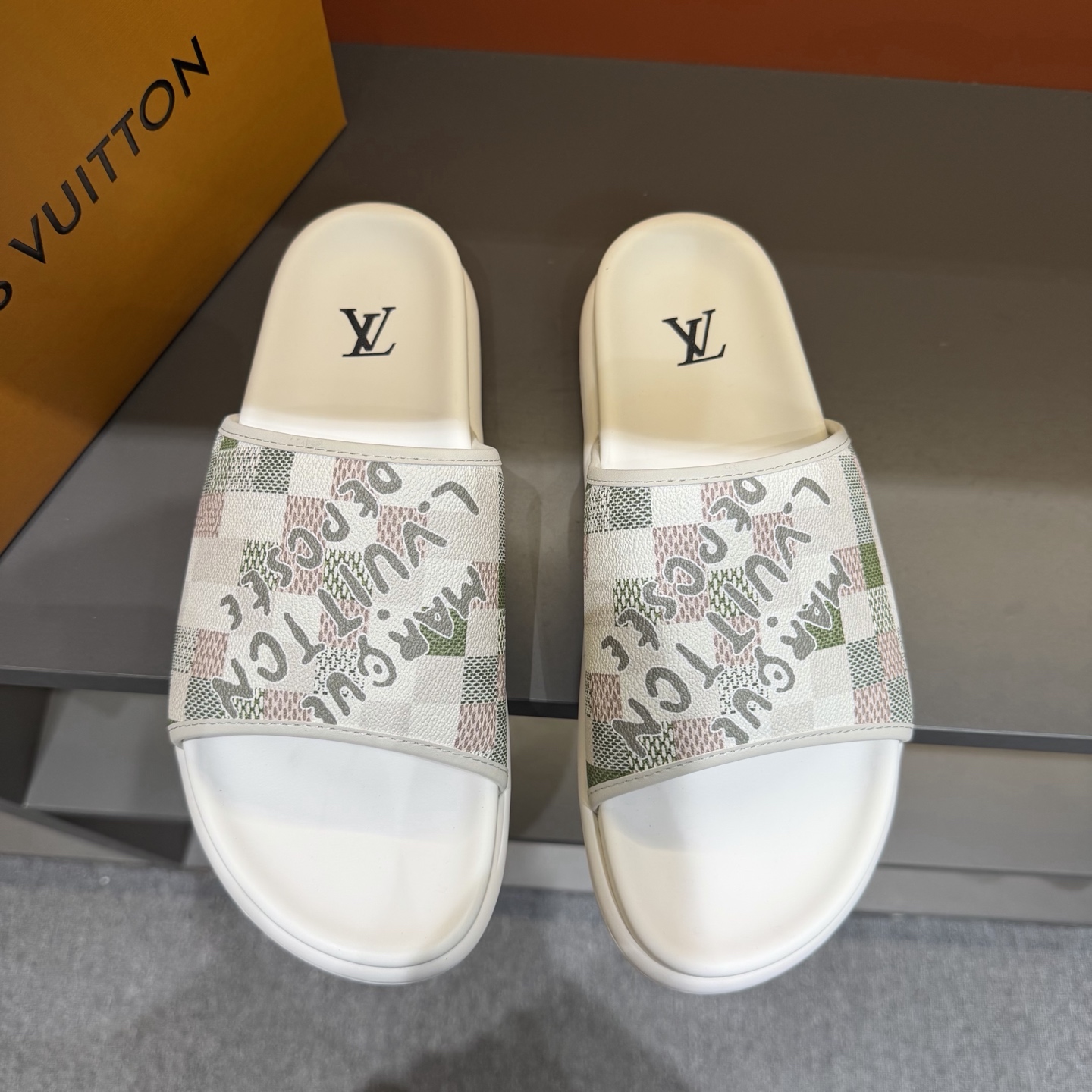 Cheap Louis Vuitton Slippers For Men in 208001, $55 USD- [IB208001] - Replica Louis Vuitton Slippers For Men