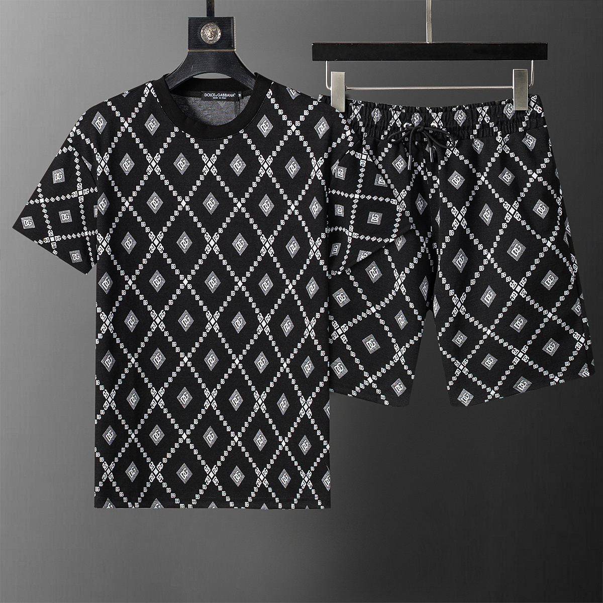 Cheap DG Short Tracksuits for Men in 208025, $38 USD- [IB208025] - Replica DG Short Tracksuits for Men