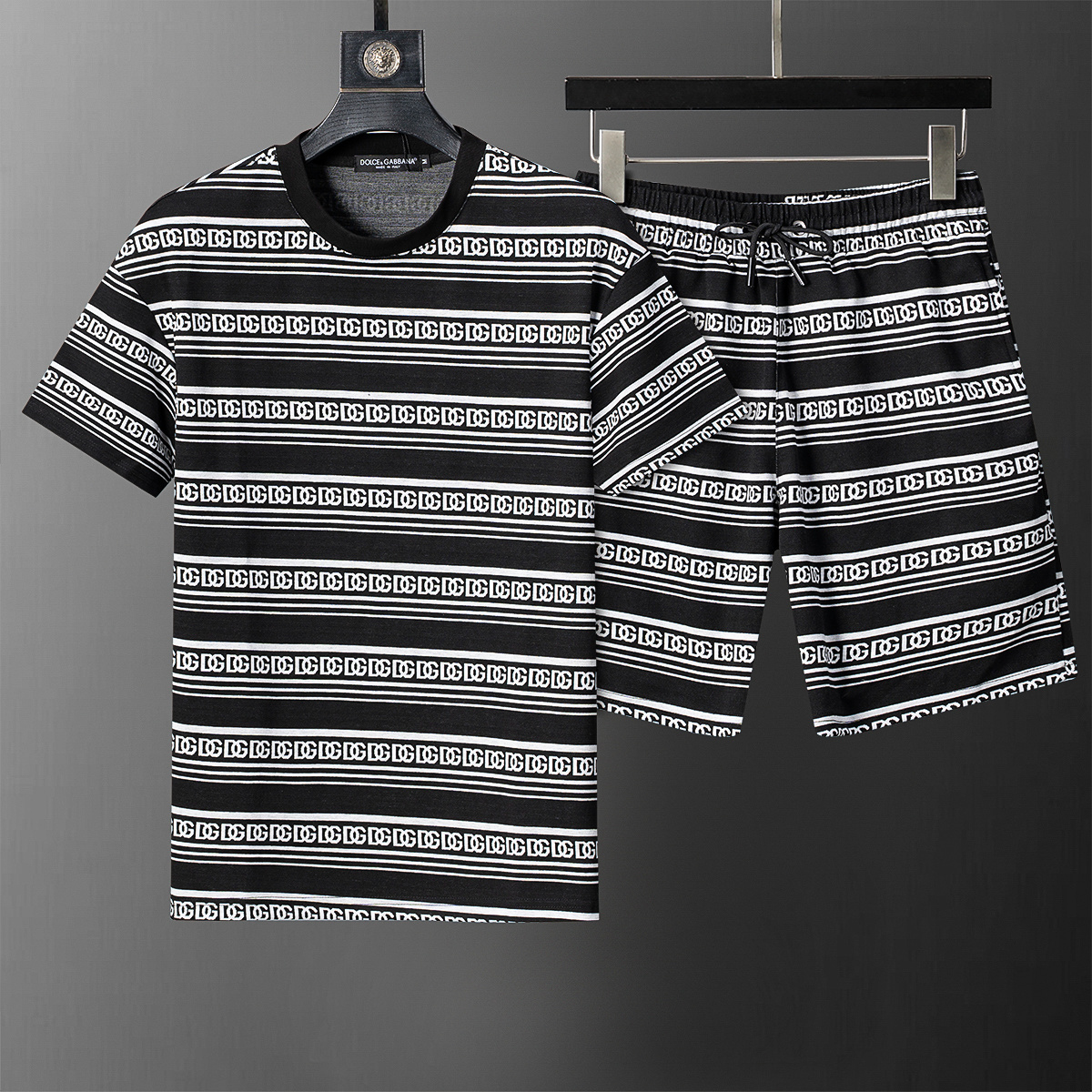 Cheap DG Short Tracksuits for Men in 208029, $38 USD- [IB208029] - Replica DG Short Tracksuits for Men