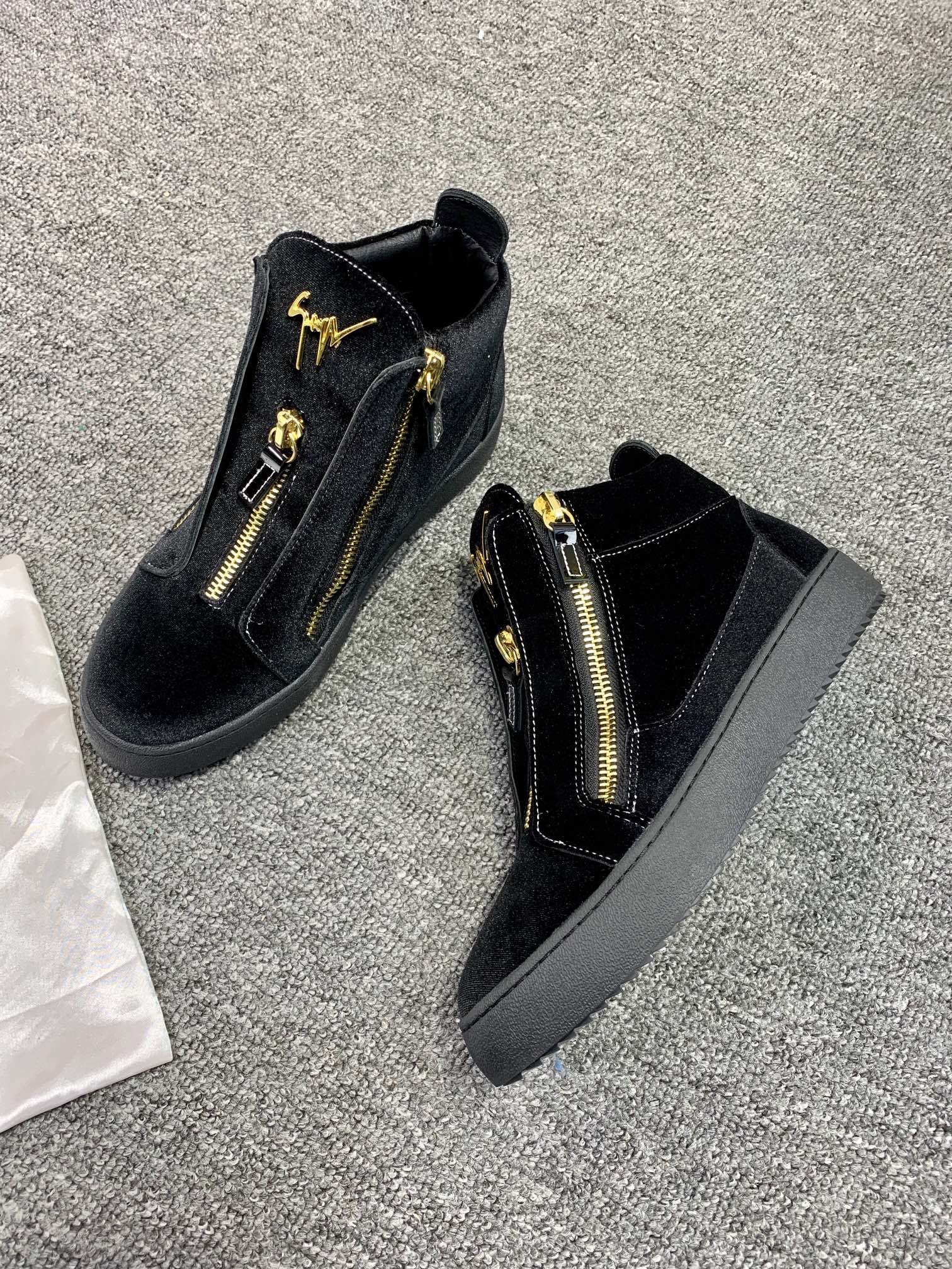 Cheap New Arrivals Giuseppe Zanot Sneakers Giuseppe Shoes For Men in 208121, $115 USD- [IB208121] - Replica Giuseppe Zanot Sneakers For Men