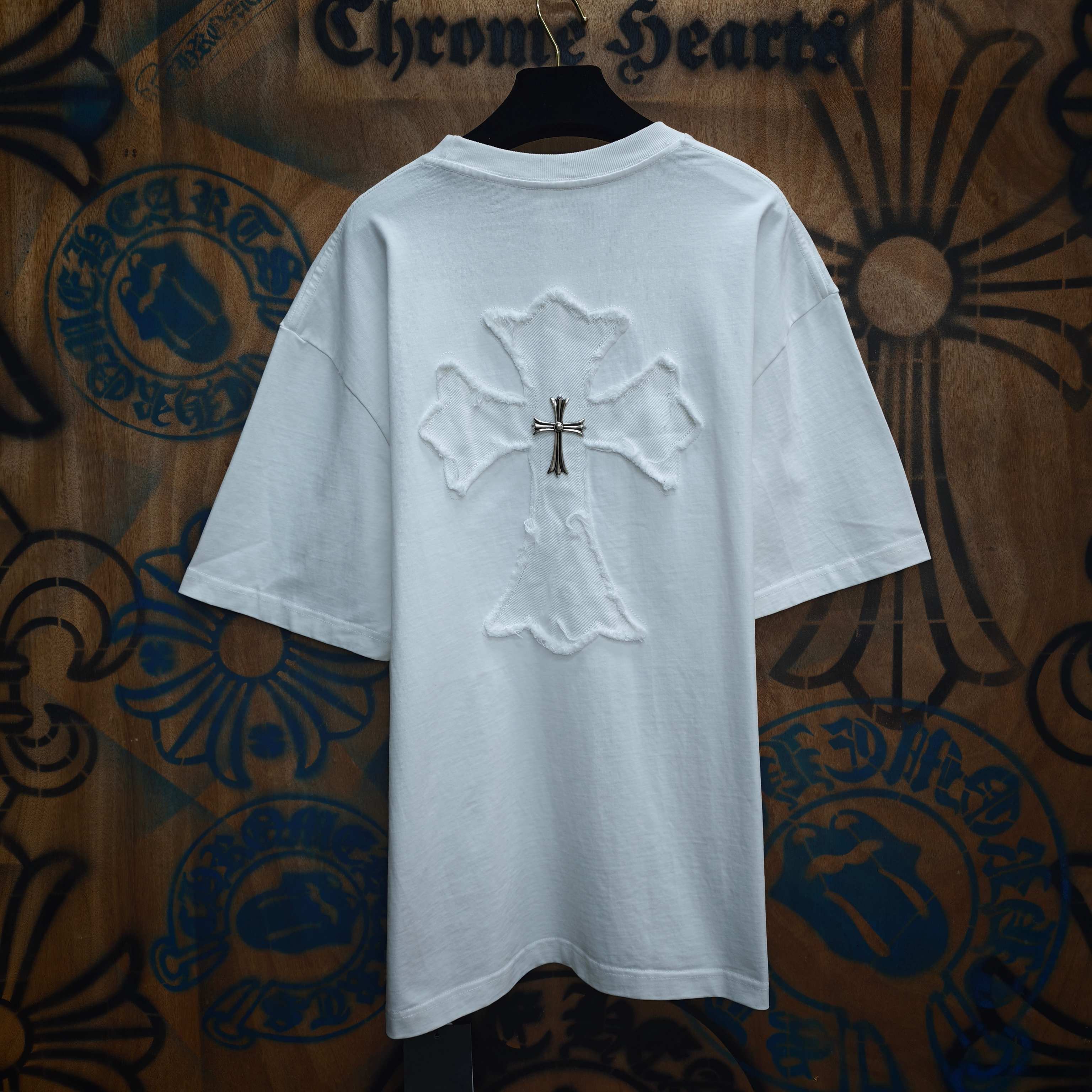 Cheap Chrome Hearts T-shirts for Men in 208187, $30 USD- [IB208187] - Replica Chrome Hearts T-shirts for Men