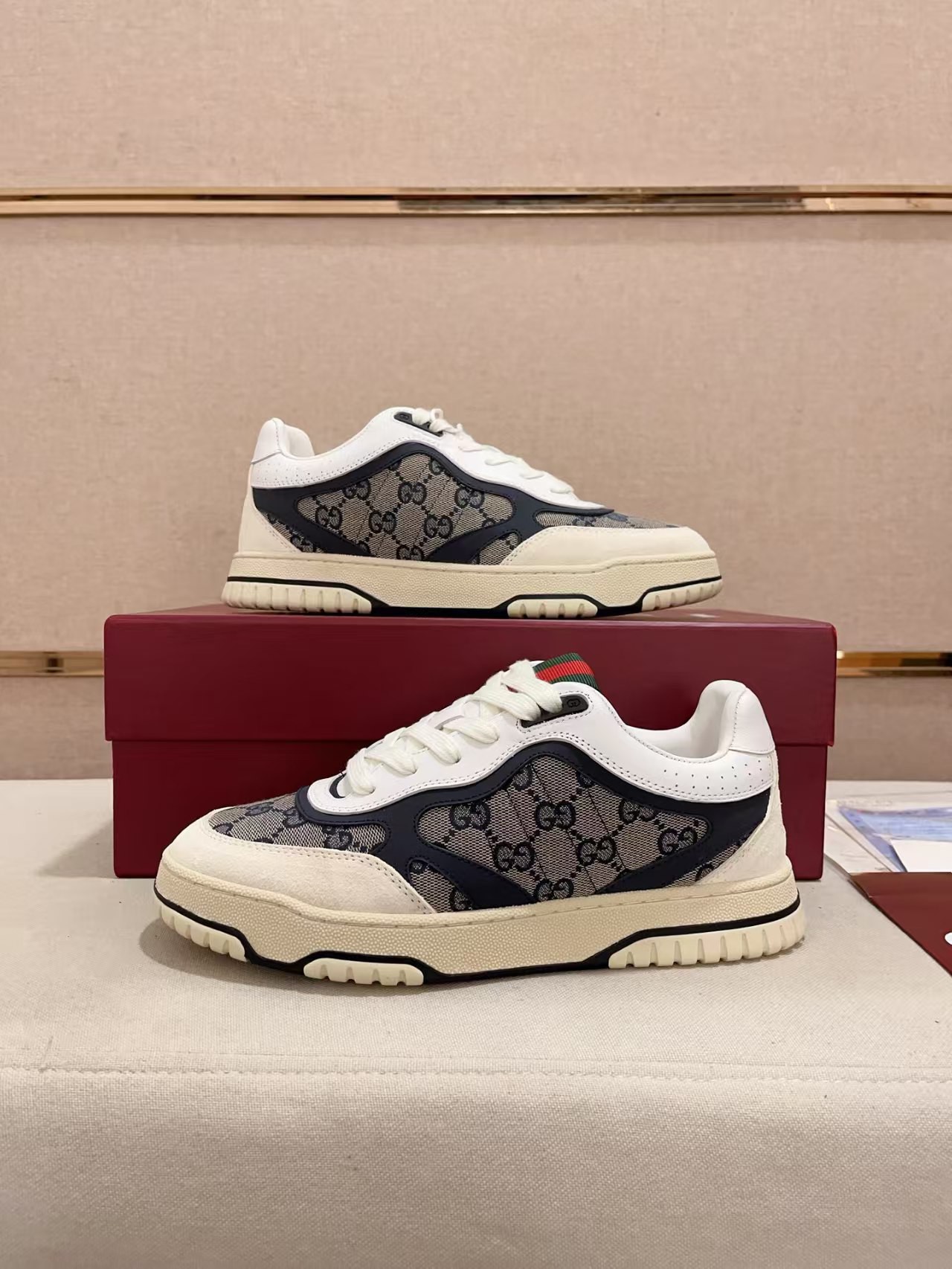 Cheap Gucci Sneakers For Men in 208224, $90 USD- [IB208224] - Replica Gucci Sneakers For Men