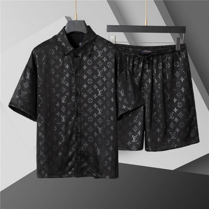 Cheap Louis Vuitton Short Tracksuits For Men in 208246, $50 USD- [IB208246] - Replica Louis Vuitton Short Tracksuits For Men
