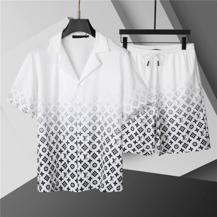 Cheap Louis Vuitton Short Tracksuits For Men in 208252, $50 USD- [IB208252] - Replica Louis Vuitton Short Tracksuits For Men