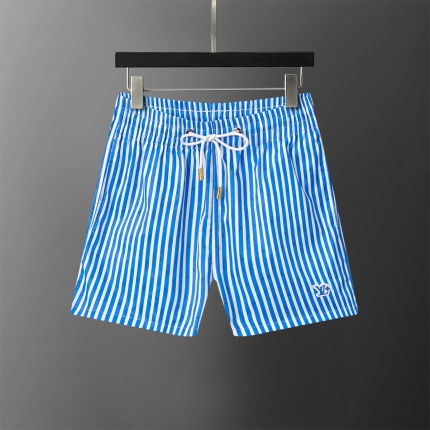 Louis Vuitton Short Pants For Men in 208277