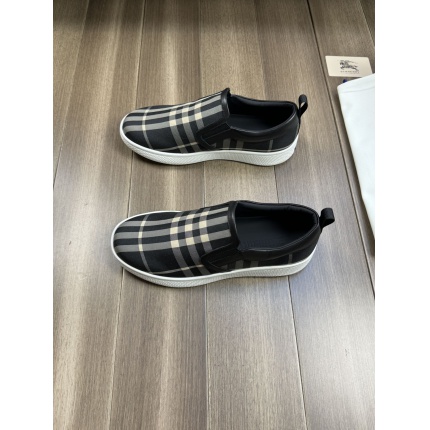 New Arrivals Burberry Casual Shoes For Men in 208456