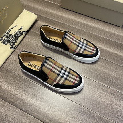 New Arrivals Burberry Casual Shoes For Men in 208463