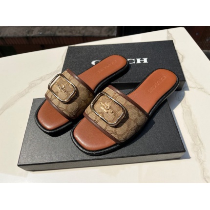 new Women Coach Slippers  size 35-41 in 208610