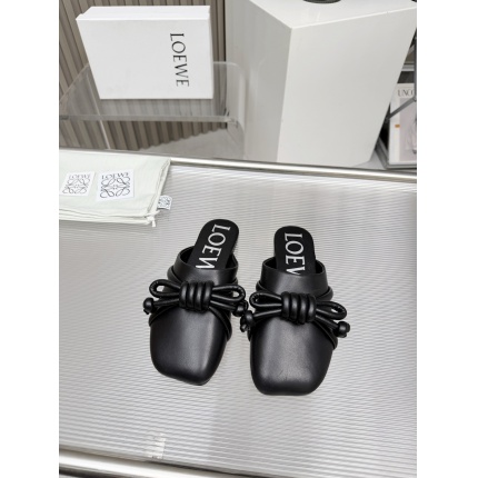 New Arrivals Loewe Slippers For Women Loewe Slides For Women in 208698